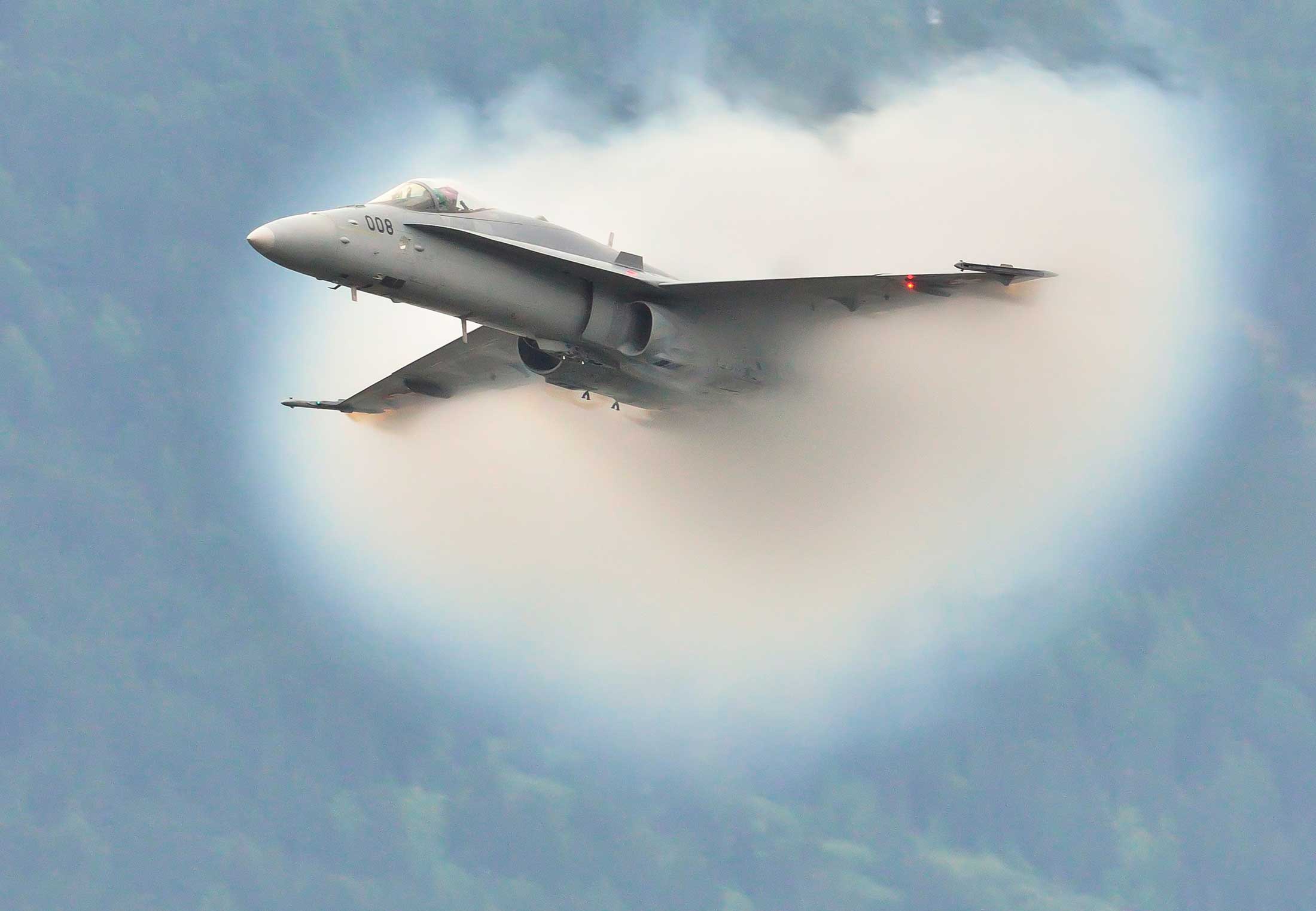 geluidsbarrièrekabaal